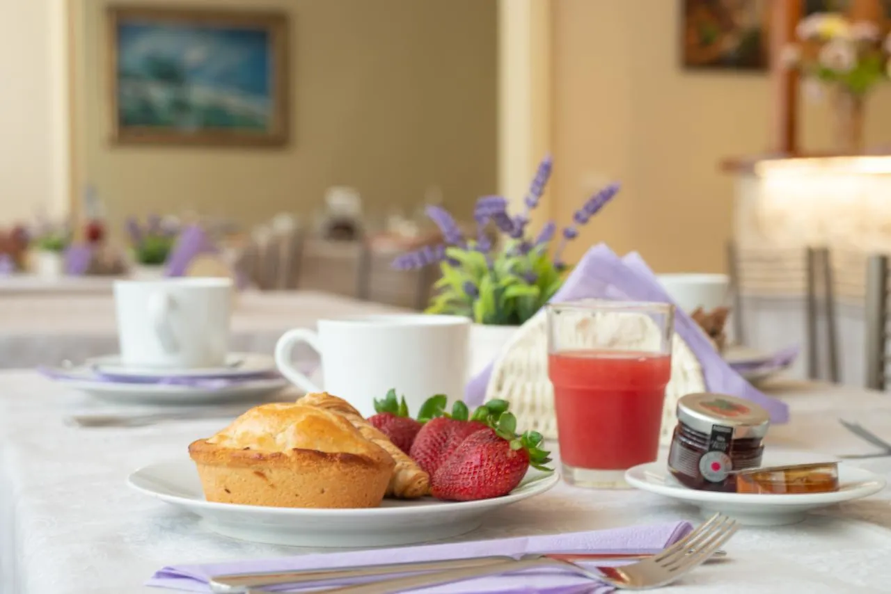 Villa Domus Salento Suites&Rooms Lecce Bed & Breakfast