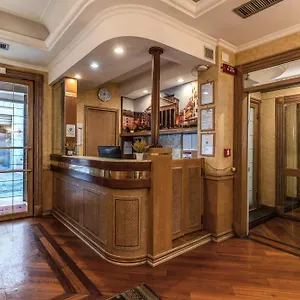 Hotel Pomezia **